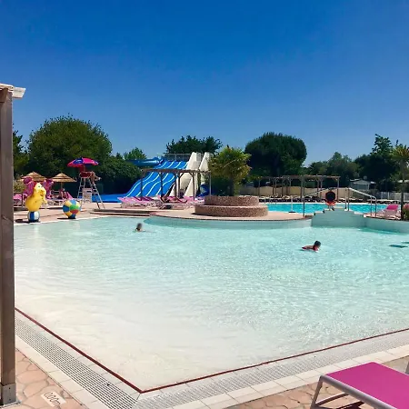 Soleil Detente Dans Les Landes Holiday park
